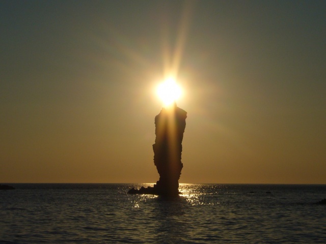 隠岐島、ローソク島