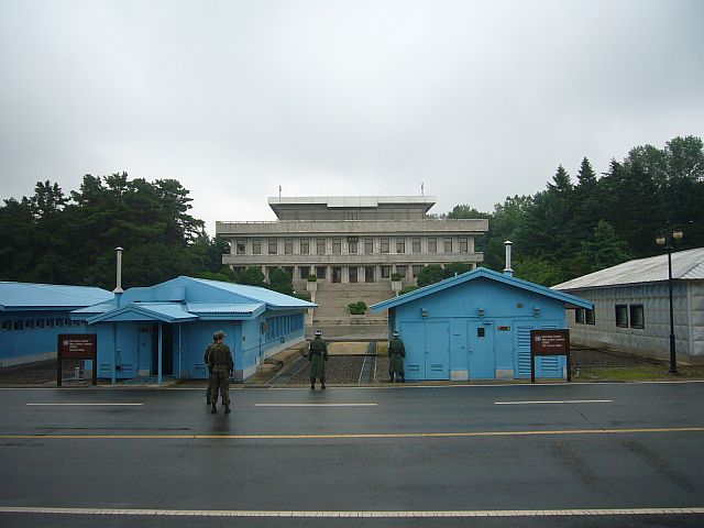 ＤＭＺ・板門店